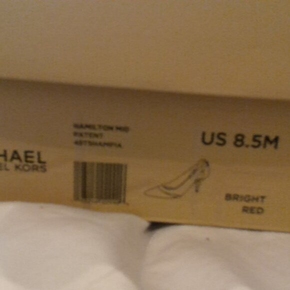 Mickael Kors Red Cutout Heels - Picture 2 of 6